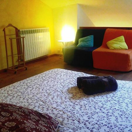 Apartamentos Saltarel-Lo Besalu Luaran gambar