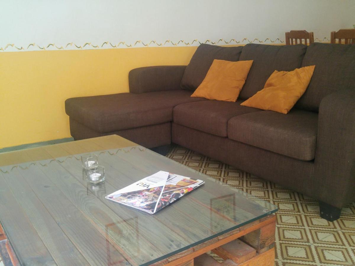 Apartamentos Saltarel-Lo Besalu Luaran gambar